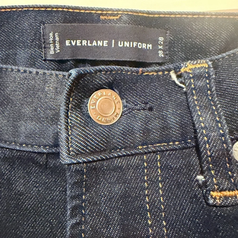 Everlane Uniform Organic Cotton The Athletic Jeans Size 28x28. Like new!